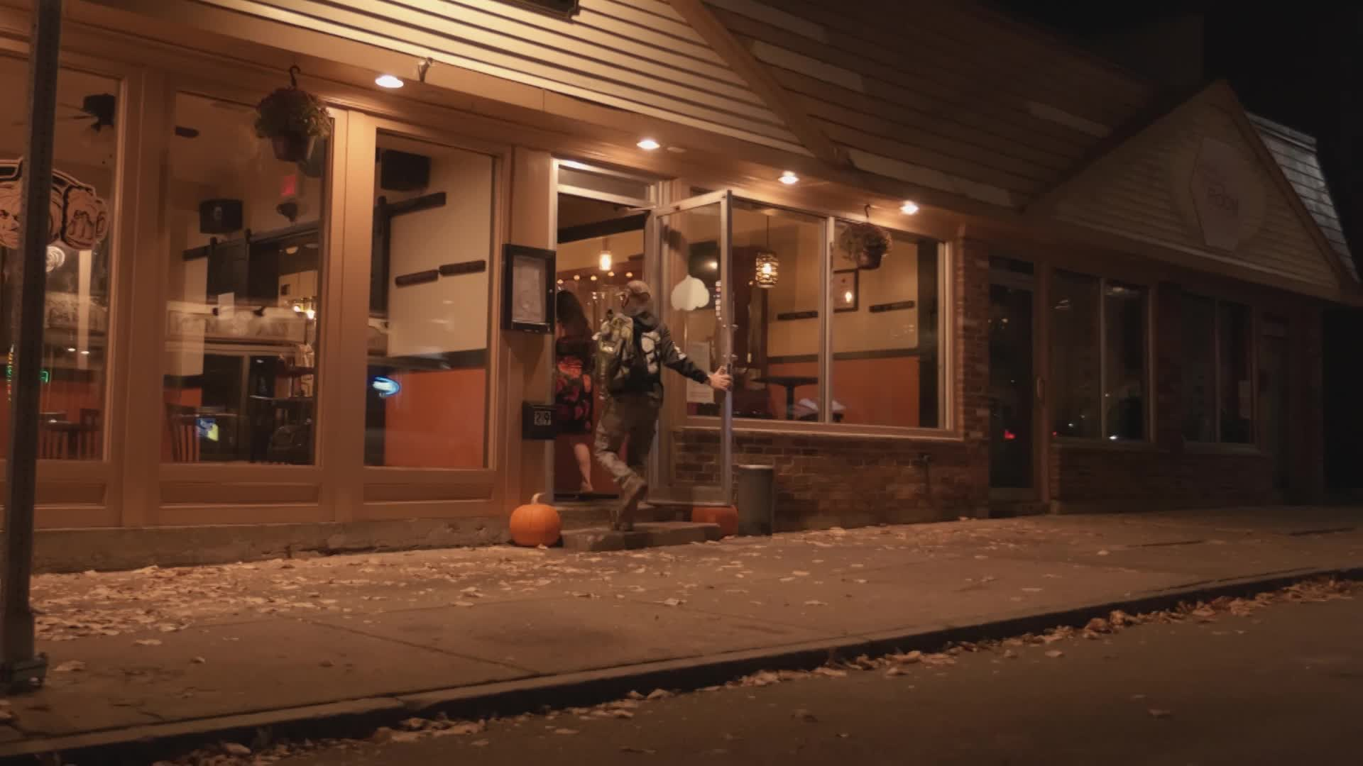 Ghosts Pubs and Grub - S1 E3 Angry Garlic Episode