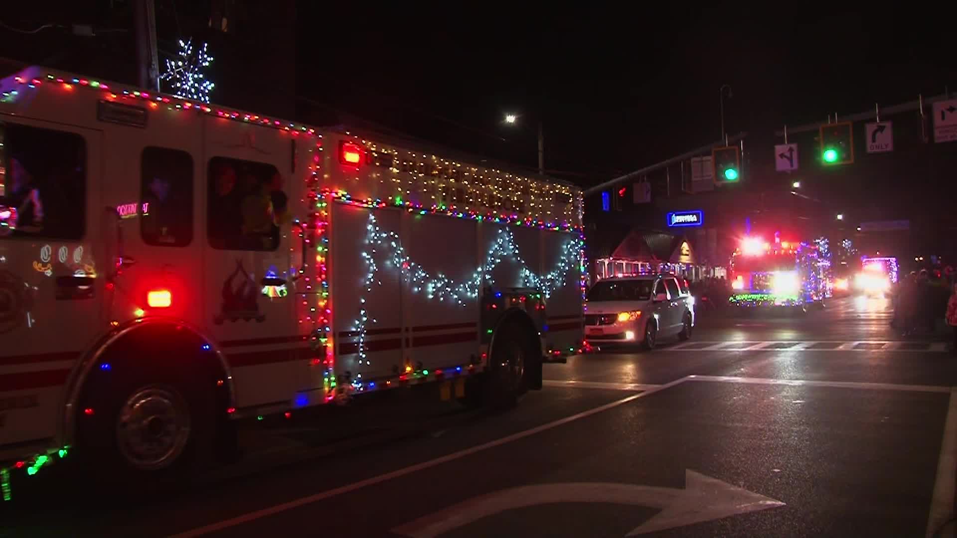 Thumbnail image for The Parade of Lights & Christmas Tree Lighting - 11/30/2024